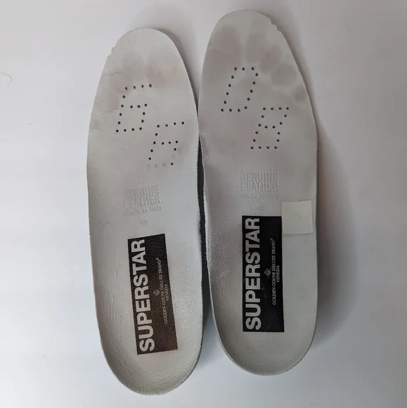 AUTHENTIC Golden Goose Superstar Sneaker in Bordeaux Velvet & White Star - Picture 8 of 15